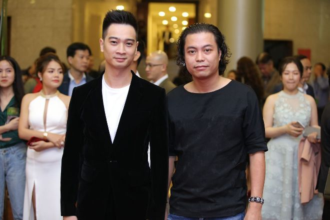 'Sao đại chiến' đại chiến tại Giải thưởng Âm nhạc Cống hiến lần thứ 13 ảnh 2